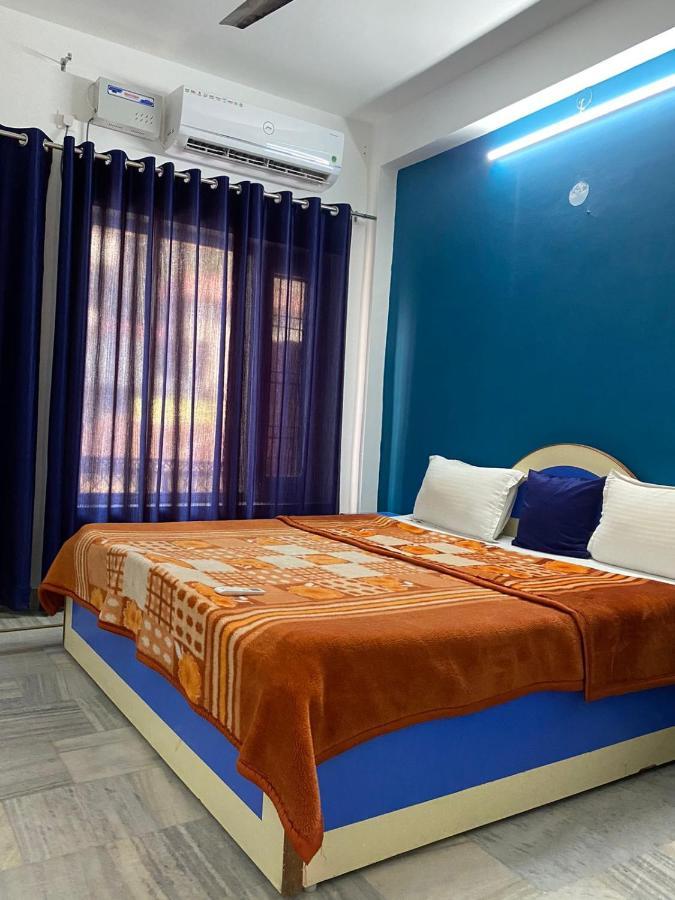 Hotel Surya Laxman Jhula Rishikesh Bagian luar foto