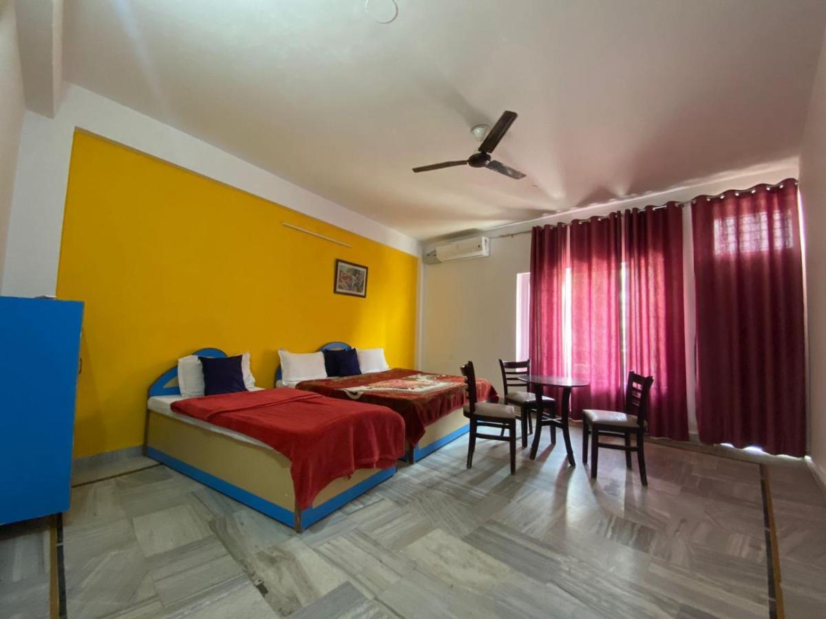 Hotel Surya Laxman Jhula Rishikesh Bagian luar foto