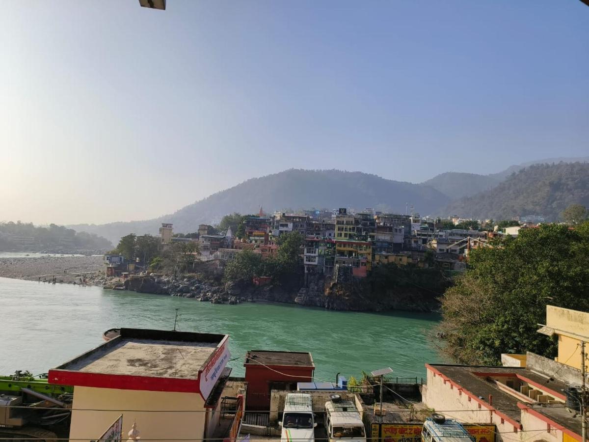 Hotel Surya Laxman Jhula Rishikesh Bagian luar foto